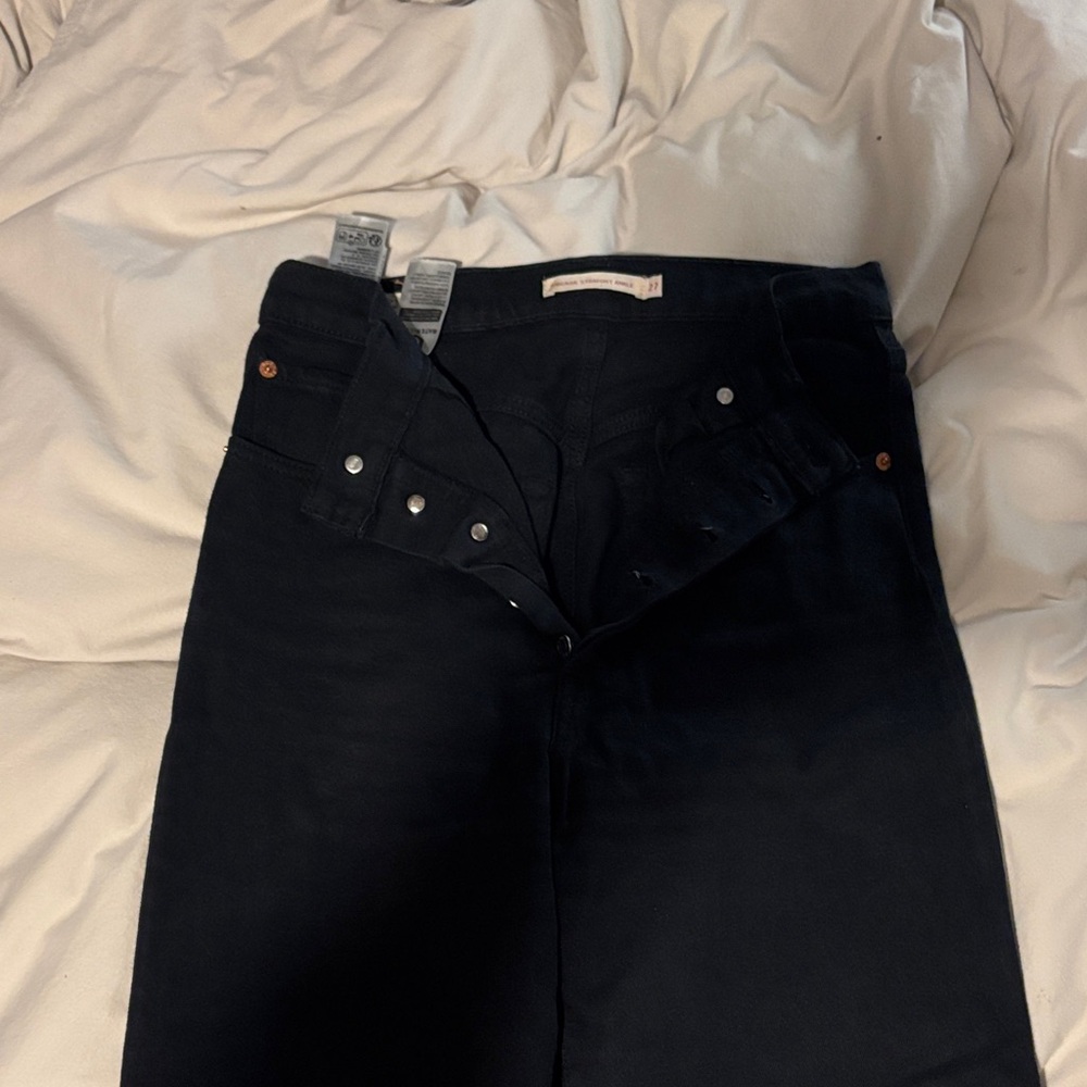 Levi's Women's High Rise Black Jeans